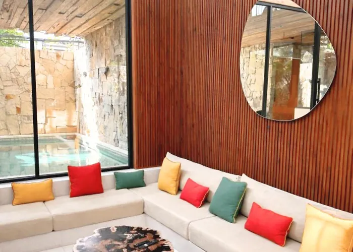 Villa Khayu - 2br With Pool Walk To *