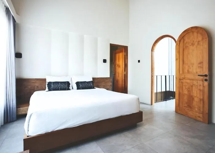 Khayu - 2br With Pool Walk To Villa
