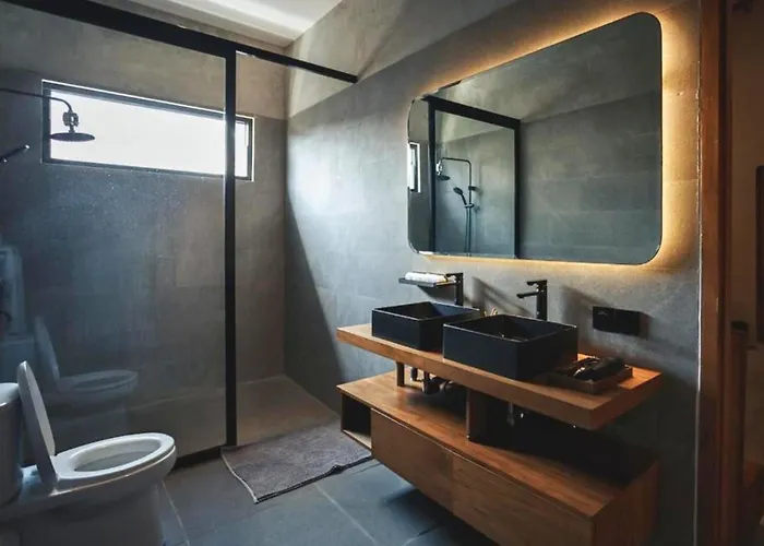 Khayu - 2br With Pool Walk To Villa *